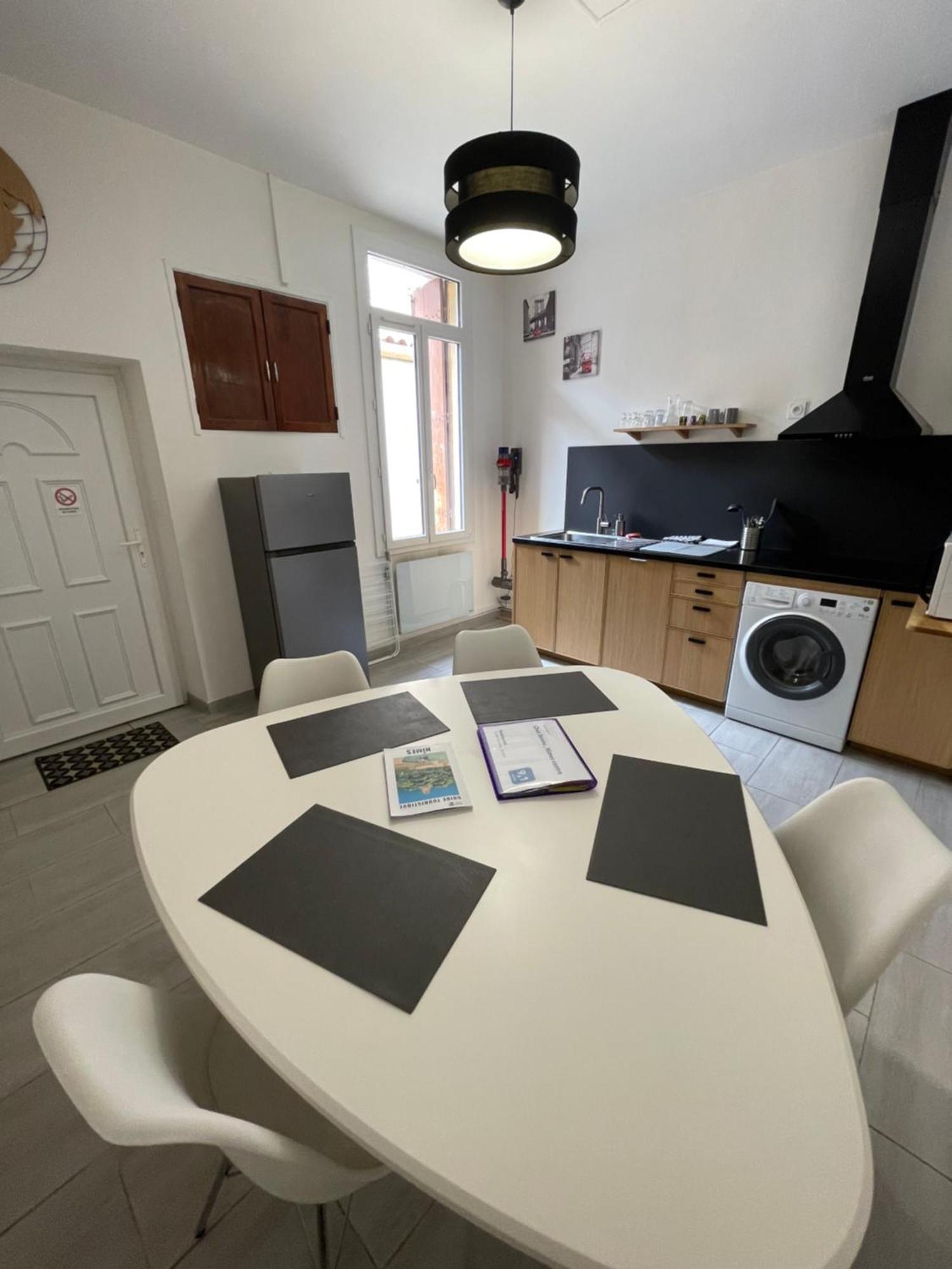 Chez Sonou , Nimes Centre Apartman Kültér fotó
